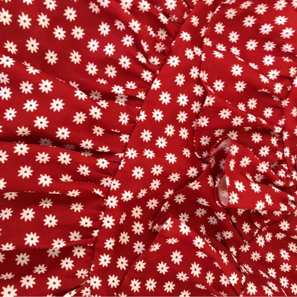 RED WHITE FLORAL FRONT BOW RUFFLES MINI SUMMER SUN DRESS - Picture 6 of 9